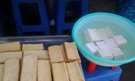 Cách nhận biết đậu phụ chứa thạch cao