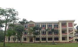 Ký túc xá bỏ không, học sinh thuê trọ ven sông