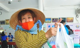 ‘Siêu thị yêu thương 0 đồng’ chính thức khai trương tại Cần Thơ