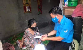 Những phần quà ấm lòng đồng bào Khmer dịp Tết Chol Chnam Thmay