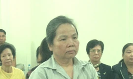 Xin đọc thơ trước vành móng ngựa