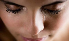 Đêm tân hôn đầy nước mắt....