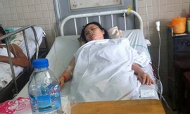 Điều dưỡng đâm đồng nghiệp trong phòng mổ