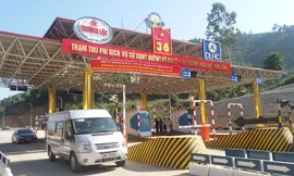 Nhà đầu tư dọa 'đóng cửa' cao tốc Hoà Lạc-Hoà Bình đã được thu phí