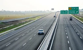 Bộ Tài chính nói gì về thu phí với cao tốc đầu tư công?