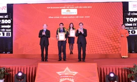 Lần thứ 3 liên tiếp Vietnam Airlines vào Top 10 doanh nghiệp xuất sắc nhất Việt Nam