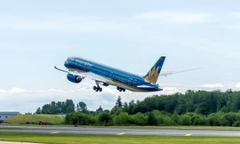 Cục trưởng Hàng không Đinh Việt Thắng 