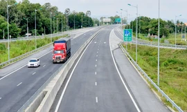 Dự kiến tháng 5 tới khởi công thêm 2 đoạn cao tốc mới được chuyển từ đầu tư BOT sang đầu tư công. 