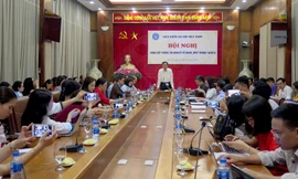 Phó Tổng Giám đốc BHXH Việt Nam Đào Việt Ánh chủ trì Hội nghị Cung cấp thông tin định kỳ về BHXH, BHYT tháng 10/2018.