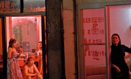 HIV tấn công ‘chợ tình’ Đông Quảng