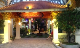 Công trình Hội quán hoa viên xây dựng không phép. Ảnh: Hoàng Lam.