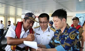 Tàu Hải quân Việt Nam sẵn sàng cho KOMODO 2016