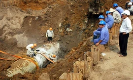 3 năm đưa vào hoạt động đường dẫn nước sạch sông Đà số 1 bị vỡ 17 lần.