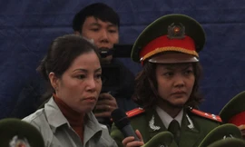 Nữ tử tù Nguyễn Thị Huệ trong phiên xét xử đại án ma tuý.