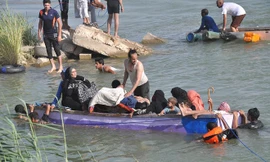 Theo Reuters, từ hôm 23/5, quân đội Iraq mở chiến dịch tấn công nhằm lấy lại thành phố Fallujah đang bị Nhà nước Hồi giáo (IS) chiếm đóng. Có khoảng 50.000 dân thường đang mắc kẹt trong thành phố.