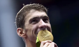 Ngày chia tay Olympic đẫm nước mắt của Phelps