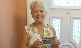 Tấm bưu thiếp gửi cả nửa thế kỷ mới đến nơi