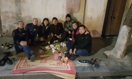 HLV Miura cùng những người bạn thân ở Việt Nam.