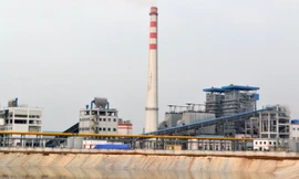 Nhà máy thuộc Tổ hợp bô-xít Nhôm Lâm Đồng.