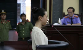 Hoa hậu Phương Nga tạo sóng dư luận với lời khai “Hợp đồng tình dục 16,5 tỷ đồng”. Ảnh: Tân Châu.