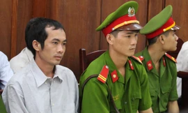 Viện Kiểm sát đề nghị bác đơn kháng cáo của Nguyễn Thân Thảo Thành. Ảnh: Giang Thanh.