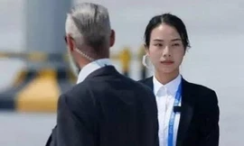 Nữ vệ sĩ Trung Quốc gây sốt sau hội nghị G20