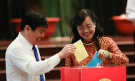 Ông Nguyễn Thành Phong tái cử Chủ tịch UBND TPHCM