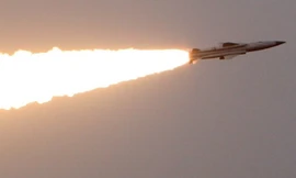 Sức mạnh khủng khiếp của tên lửa Moskit trên tàu chiến Nga