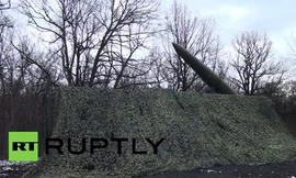 'Iskander-M' bảo vệ bầu trời Nga