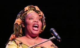 Nữ chiến binh vì hòa bình