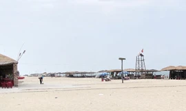 Du lịch biển Huế mùa “chặt chém”