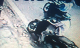 Sơ hở vài giây, mất ngay SH