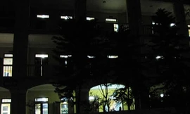 Giới trẻ lao xao chuyện đổi giờ