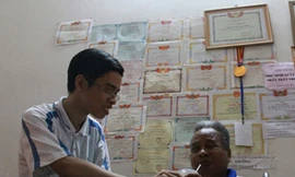 Chàng thủ khoa hiếu thảo