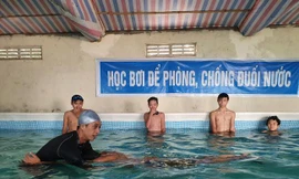 Phòng tránh đuối nước trẻ em: Gia đình không thể lơ là