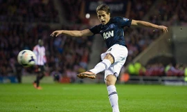 Cận cảnh ngôi sao "có vẻ đẹp cân bằng" của M.U