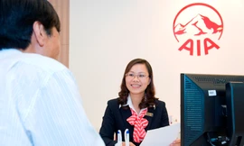 AIA Việt Nam phát động Chương trình “Đừng để hụt chân”