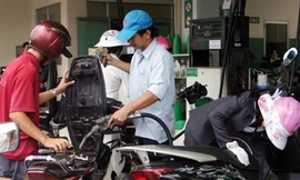 Công khai 11 doanh nghiệp bán xăng dỏm