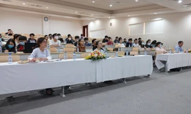 Lo COVID-19, nhiều trường đại học chuyển sang dạy trực tuyến ngay sau kỳ nghỉ Tết