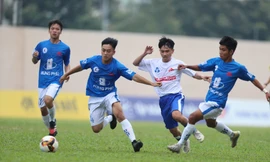 Hấp dẫn, vui vẻ và nhân văn như bóng đá sinh viên 