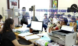 Bộ LĐ-TB&XH đề xuất, trước mắt chỉ áp dụng BHXH bắt buộc với lao động nước ngoài có hợp đồng từ 1 năm trở lên