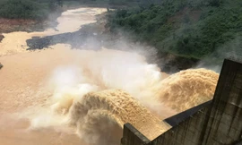 Thủy điện đang là nỗi ám ảnh của nhiều người trong mùa mưa bão