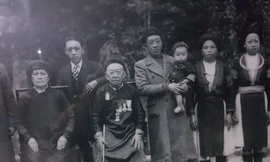 Cụ Vương Chí Sình 