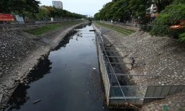 Hà Nội dự định sẽ dùng nước sông Hồng để hồi sinh sông Tô Lịch