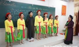 Nên đưa quan họ vào trường học