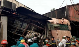 Gia đình 4 người tử vong trong vụ cháy nhà xưởng ở Hà Nội