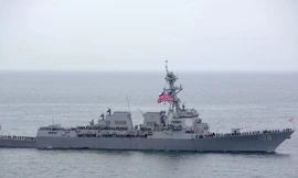 Khu trục hạm Wayne E. Meyer được nói là vừa tới gần quần đảo Hoàng Sa Ảnh: news.usni.org