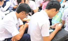 Rối loạn tâm thần liên quan đến internet chiếm khoảng 10% số thanh thiếu niên từ 15 đến 30 tuổi Ảnh: Anh Tuấn