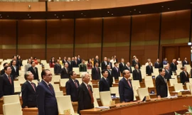 Quốc hội dành một phút mặc niệm trung tướng Nguyễn Văn Man và cán bộ, chiến sĩ đã hy sinh, đồng bào tử nạn trong đợt mưa lũ vừa qua