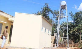 Công trình vệ sinh tại Trạm Y tế xã Ia Glai (huyện Chư Sê, Gia Lai) đã cơ bản hoàn thành, Sở Y tế mới mời thầu